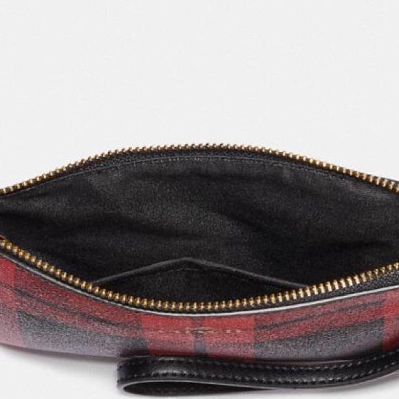 Coach NWT Green/Signature Print Wristlet - Picture 2 of 2